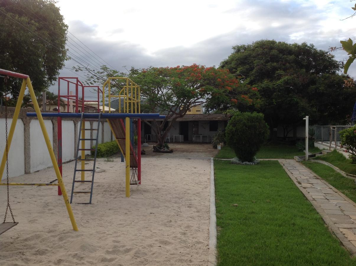 Hr Chales Pousada Itapemirim Bagian luar foto