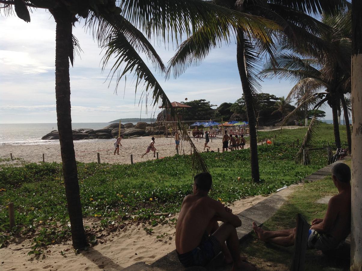 Hr Chales Pousada Itapemirim Bagian luar foto
