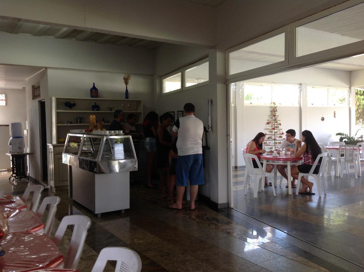 Hr Chales Pousada Itapemirim Bagian luar foto