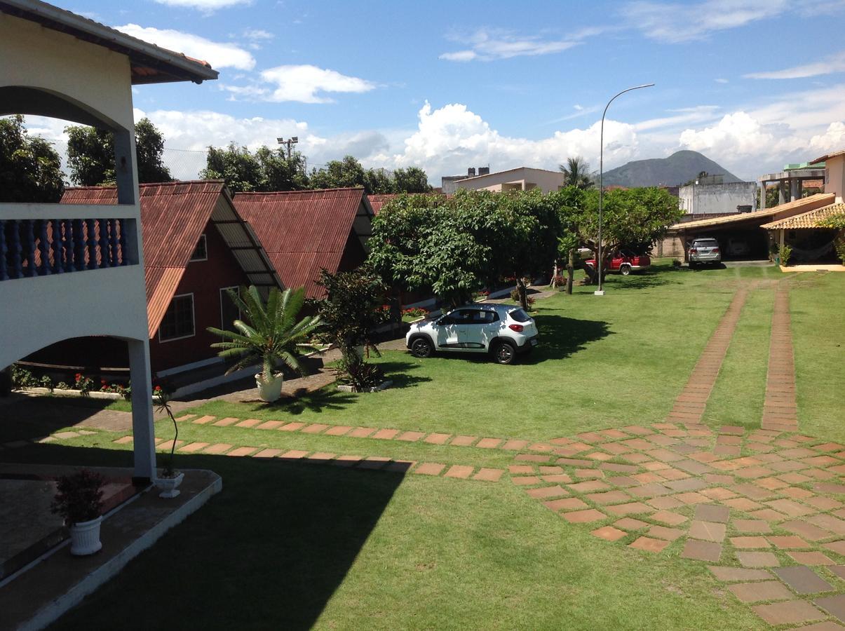 Hr Chales Pousada Itapemirim Bagian luar foto