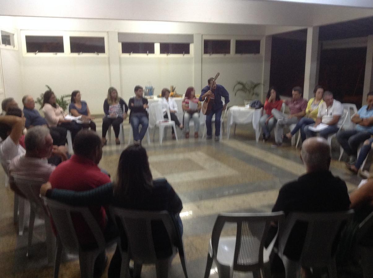 Hr Chales Pousada Itapemirim Bagian luar foto